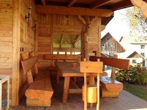 Fotografie z fotogalerie ubytování Ferienwohnung Silvia v destinaci Sankt Kanzian