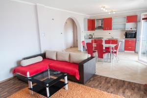 Kuchyň nebo kuchyňský kout v ubytování Apartments Vukic