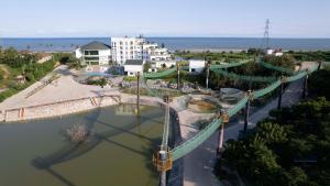 Fotografie z fotogalerie ubytování The Grove Essipong Beach Resort v destinaci Inchaban