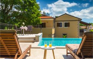 Πισίνα στο ή κοντά στο Villa Sany +52 φωτογραφίες