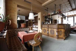 A seating area at Appartements Christophorus