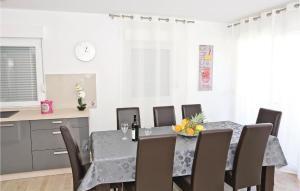 Fotografia z galérie ubytovania Holiday Home Zedno With Sea View 12 v Trogiri