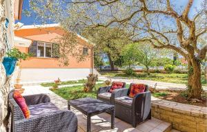 Zahrada ubytování Gorgeous Home In Vodnjan