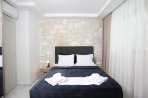 Katil atau katil-katil dalam bilik di Villa Paradisio - Pool, Sea View, 4bdrms,BBQ +43 gambar