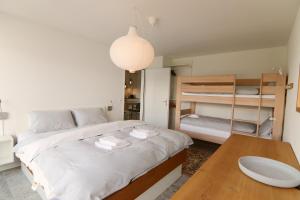 Postel nebo postele na pokoji v ubytování Lorez 5E by Arosa Holiday