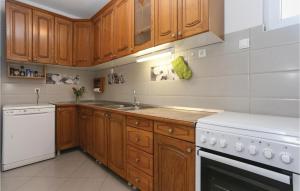 Fotografie z fotogalerie ubytování Holiday Home Gata Ostrvica v destinaci Gata