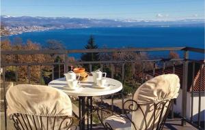 Fotografia z galérie ubytovania 3 Bedroom Cozy Home In Opatija v destinácii Opatija