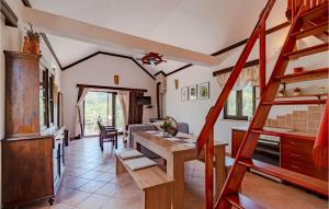 Χώρος καθιστικού στο Holiday Home Ston With A Fireplace 388