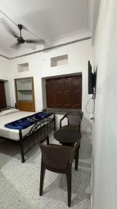 Stolní tenis v ubytování Multiple Stories, Udaipur nebo okolí