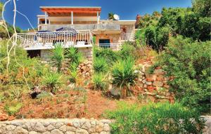 Zahrada ubytování Holiday Home Prizba Bb