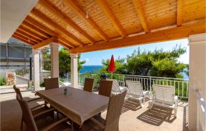 Balkón nebo terasa v ubytování Holiday Home Prizba Bb
