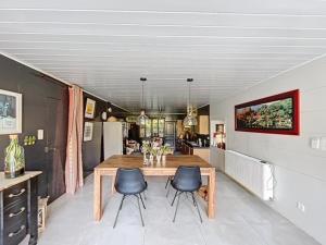 Posedenie v ubytovaní Villa Odile