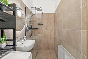 Kúpeľňa v ubytovaní Zentrale, stilvolle und gemütliche Wohnung