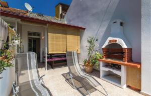Balkón alebo terasa v ubytovaní 2 Bedroom Beautiful Home In Selce