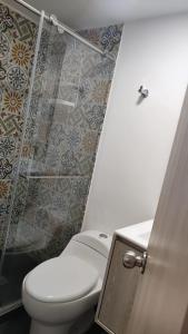 Koupelna v ubytování Vivienda Turistica Salento Quindio cerca a la plaza principal