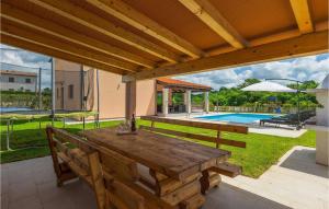 Hồ bơi trong/gần Villa Mara Svetvincenat +44 ảnh