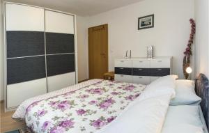 Posteľ alebo postele v izbe v ubytovaní Apartment Varos Bb