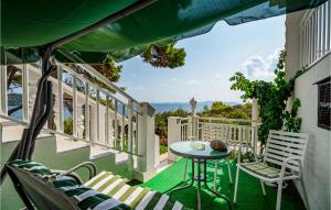 Balkón alebo terasa v ubytovaní Holiday Home Vinacac Bb Iii