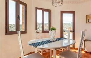 Fotografia z galérie ubytovania Nice Home In Malaga With Jacuzzi v destinácii Málaga