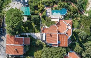 Bazén v ubytovaní Apartment Dracice Vi alebo v jeho blízkosti