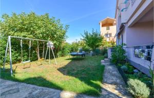 Vonkajšia záhrada v ubytovaní Apartment Zadar Bonifacija Perovica