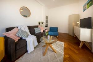 * Le Provencal * cosy flat 3 min walk from the sea