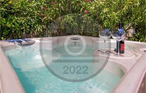 Fotografia z galérie ubytovania Awesome Home In Split With Jacuzzi v Splite