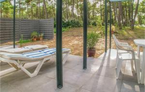 En have udenfor Stunning Home In La Faute Sur Mer