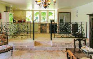 Fotografie z fotogalerie ubytování Amazing Home In Les Farges v destinaci Les Farges