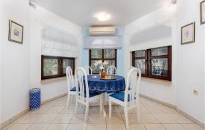 Fotografia z galérie ubytovania 2 Bedroom Lovely Apartment In Zidarici v destinácii Sveti Anton + 19 fotografií