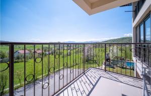 Nespecifikovaný výhled na hory nebo výhled na hory při pohledu z apartmánu + 21 fotografií