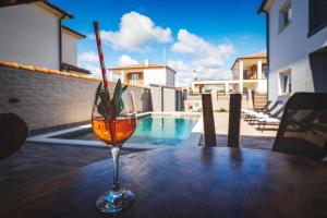 Πισίνα στο ή κοντά στο Villa Benn