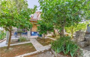 Ogród w obiekcie Apartment Krnica Xcii