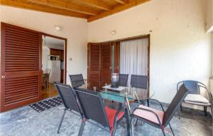 Posezení v ubytování 3 Bedroom Nice Home In Barbat Na Rabu