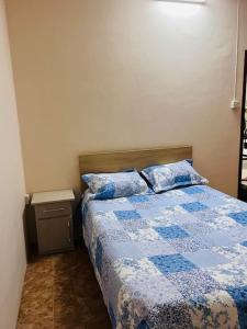 Postel nebo postele na pokoji v ubytování Cozy 4 bedroom apartment in Plaine Magnien