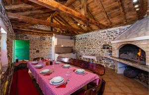 Fotografia z galérie ubytovania 4 Bedroom Amazing Home In Benkovac v destinácii Benkovac