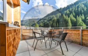 Výhľad na hory alebo výhľad na hory priamo z apartmánu + 14 fotografií