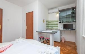 Fotografia z galérie ubytovania Apartment Ivanje Gomile Bb Ii v Starom Grade