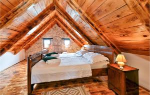 Posteľ alebo postele v izbe v ubytovaní Lovely Home In Visoko With Sauna