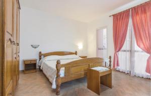 Posteľ alebo postele v izbe v ubytovaní Awesome Home In Rovinj