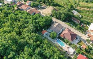 Gallery image of Awesome Home In Grubine in Grubine +28 photos