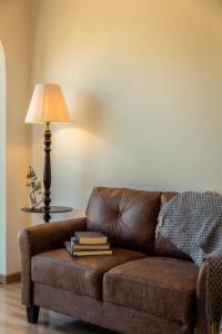 Posezení v ubytování Hè Maison Boutique Stay & café