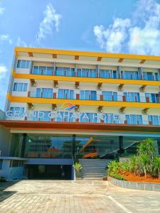 Budova, kde se hotel nachází