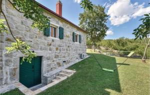 Zahrada ubytování Holiday Home Hrvace With Fireplace Xiii
