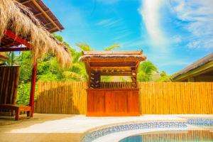 Wilcon Guesthouse Catulayan内部或周边的泳池