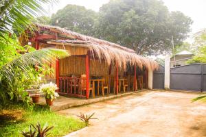 Wilcon Guesthouse Catulayan外面的花园