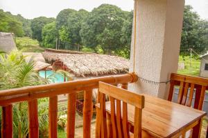 Wilcon Guesthouse Catulayan的阳台或露台