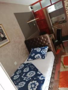 Postel nebo postele na pokoji v ubytování Apartmani Studio