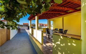 Balkón nebo terasa v ubytování Two-Bedroom Holiday Home In Sokusan