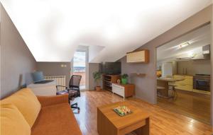 Kuchyň nebo kuchyňský kout v ubytování Apartment Fazana With Sea View 04